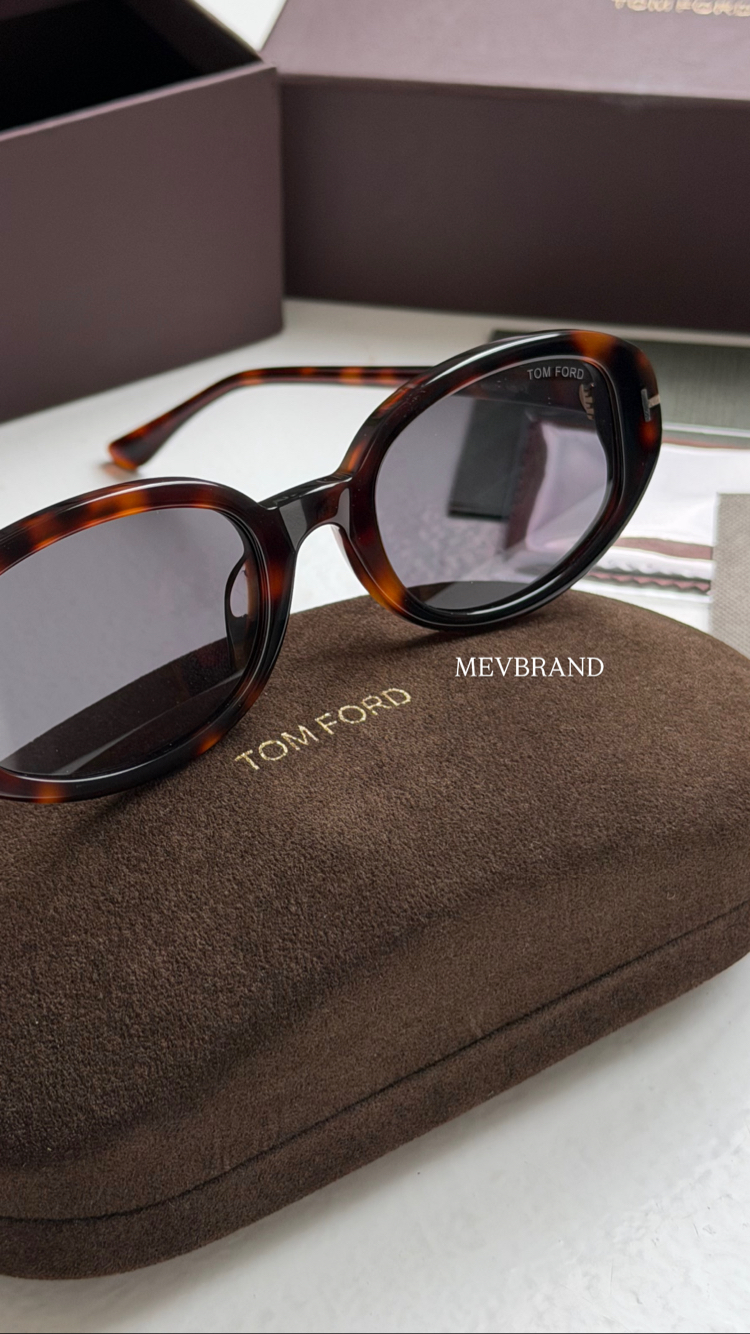 Tom Ford İggy Siyah Leopar 