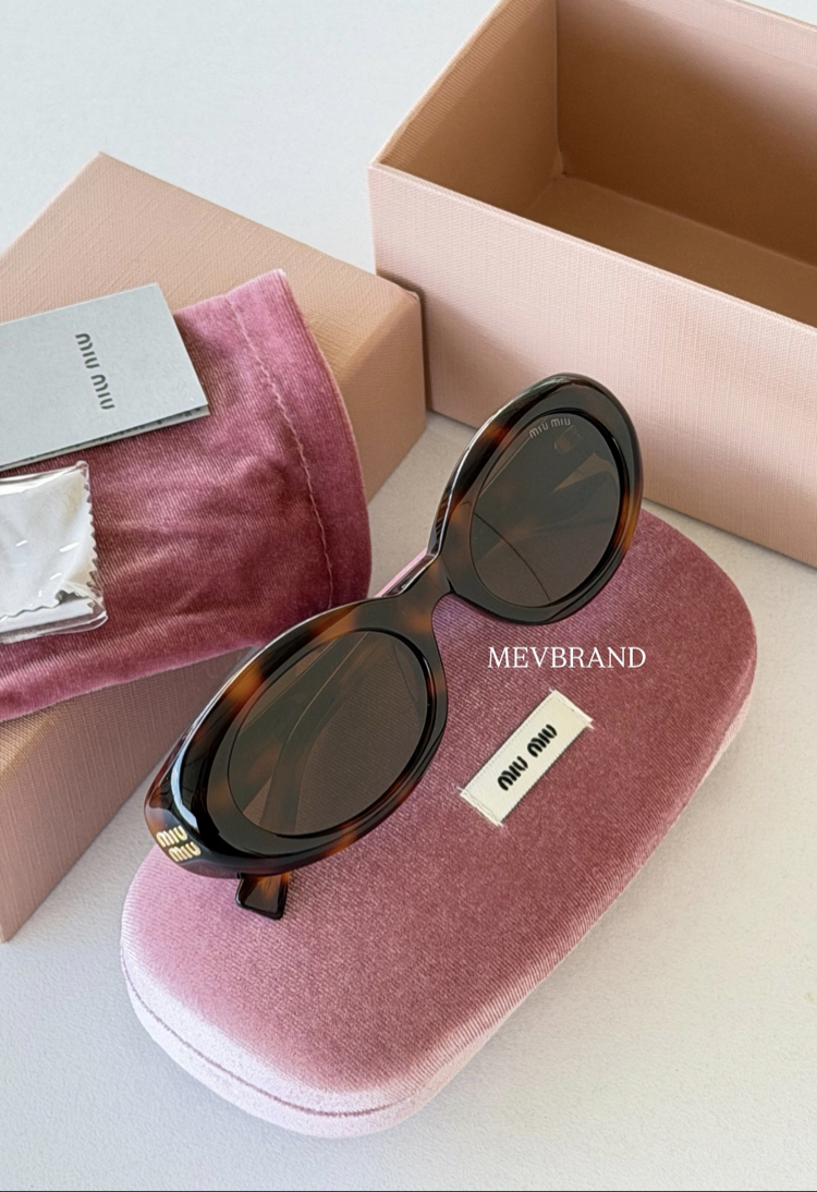 Miu Miu Leopar Gözlük 