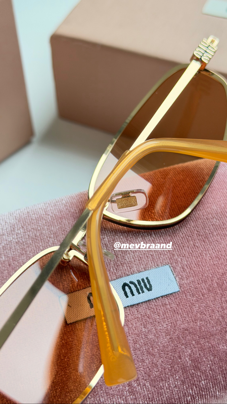 Miu Miu Gözlük 