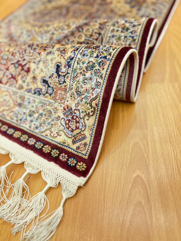 Saray Madalyon Desenli 60 x 120 CM İpek Halı