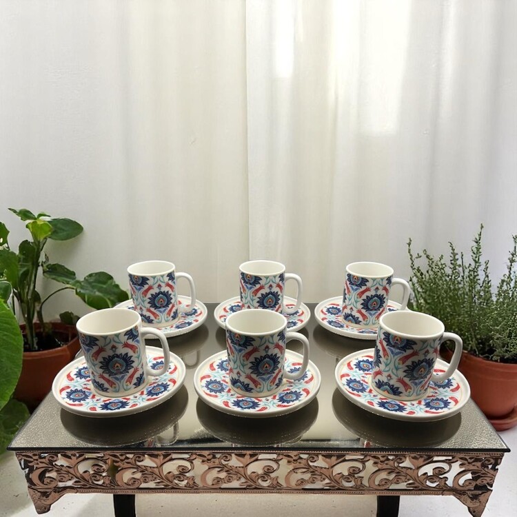 Çok Renkli Çini Desenli 6 Kişilik Kahve Fincan Takımı
