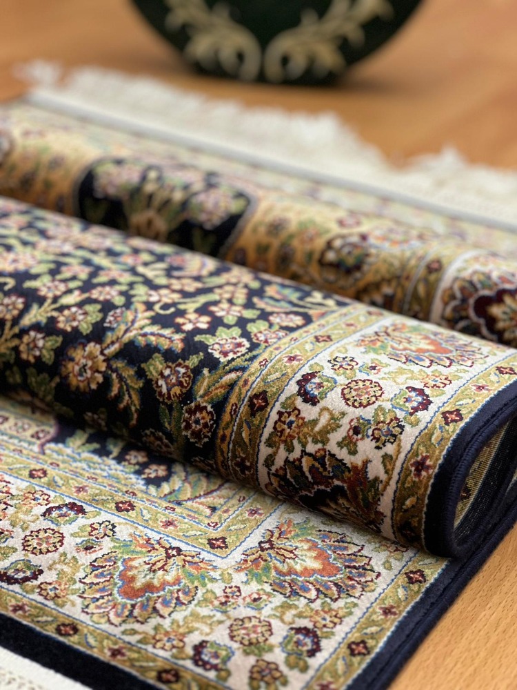 Mihrâb-ı Gülzâr Motifli 60x120 CM İpek Seccade Siyah