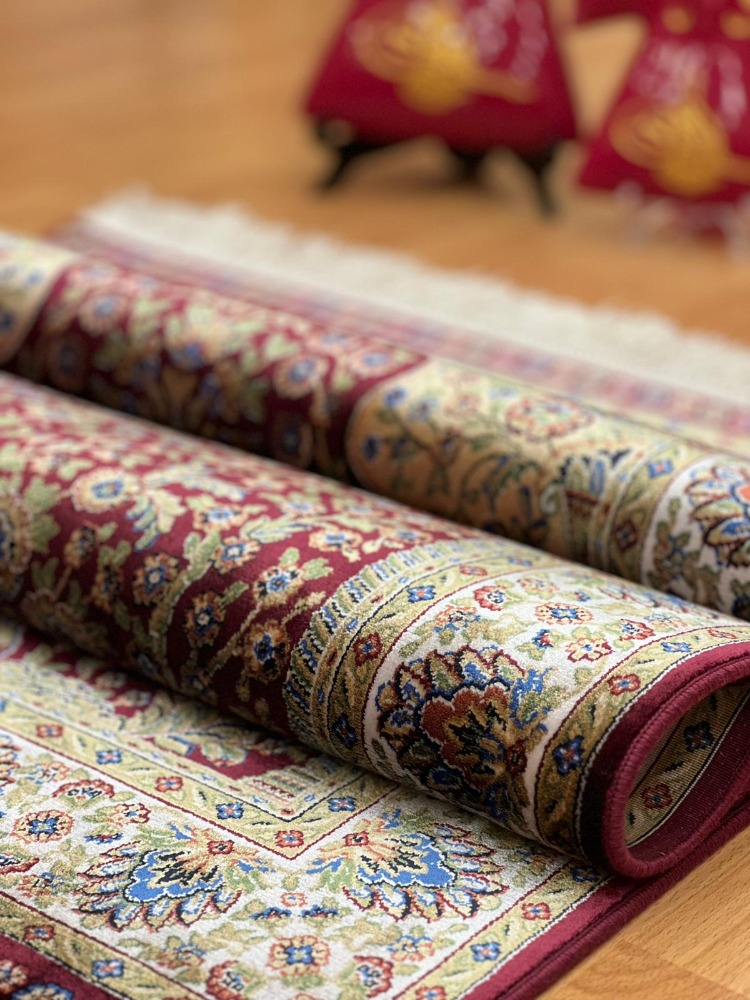 Mihrâb-ı Gülzâr Motifli 70x120 CM İpek Seccade Bordo