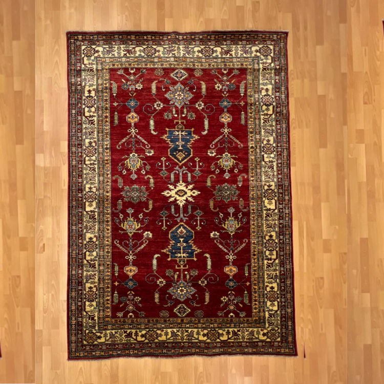 Şirvan Dikey Madalyon Motifli 243 X 175 El Dokuma Halı