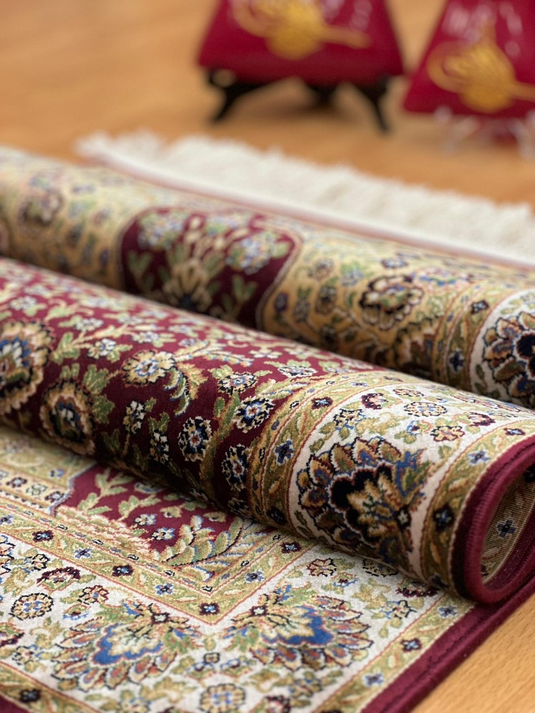 Mihrâb-ı Gülzâr Motifli 60x120 CM İpek Seccade Bordo