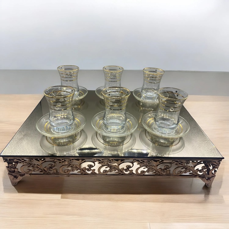 Gold Halkalı ve Noktalı 6 Kişilik Çay Bardağı Seti