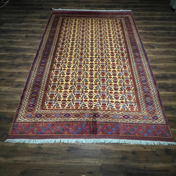 Anadolu 300  x 221 El Dokuma Halı 