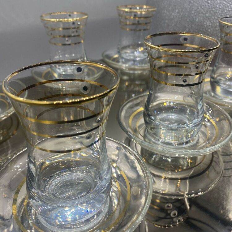 Gold Halkalı ve Noktalı 6 Kişilik Çay Bardağı Seti