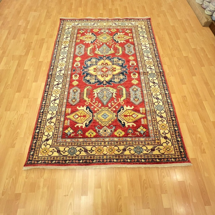 Şirvan 257 X 175  Geometrik Yıldız Motifli El Dokuma Halı 