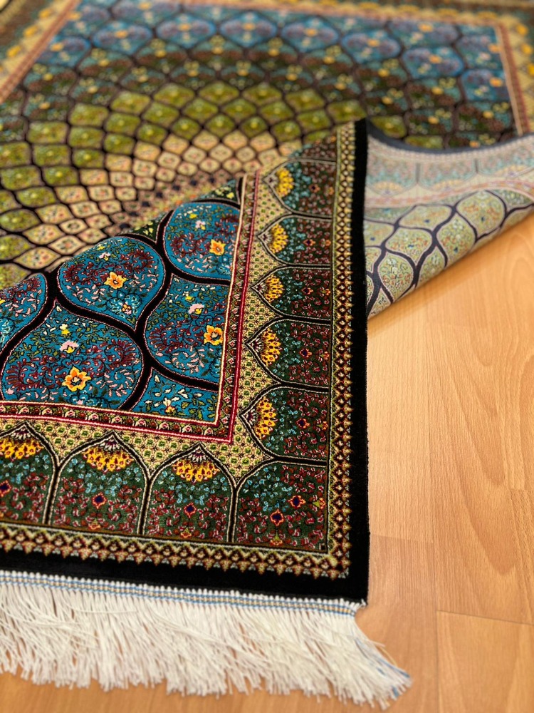 Geometrik/Madalyon Desenli 100 X 150 CM İpek Halı Yeşil