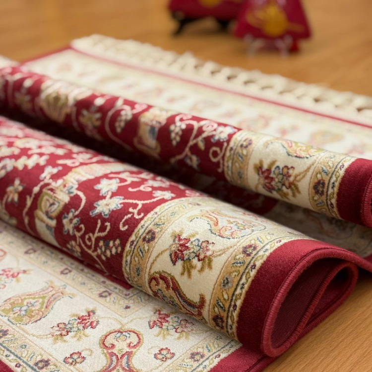 Mihraplı Ağaç Hayatı Desenli İpek Seccade Kırmızı Bej
