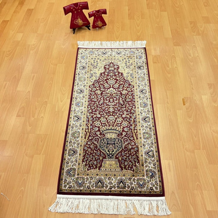 Mihrâb-ı Gülzâr Motifli 60x120 CM İpek Seccade Bordo