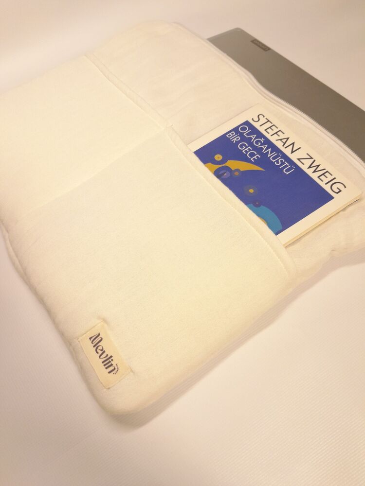 Tablet/Laptop Kılıfı