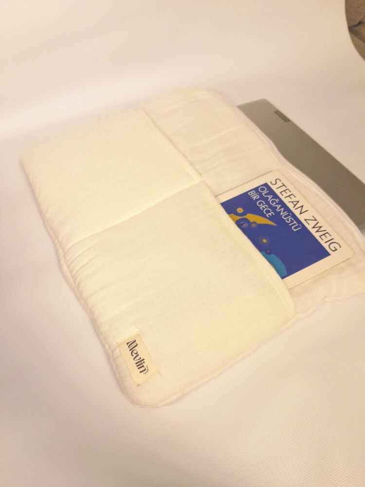 Tablet/Laptop Kılıfı