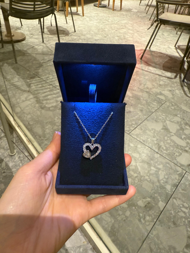 Diamond kutuda kalp kolye