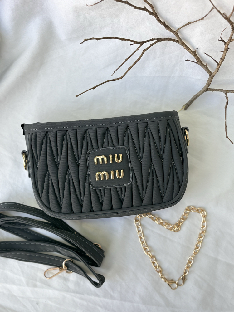 Miu Miu çanta