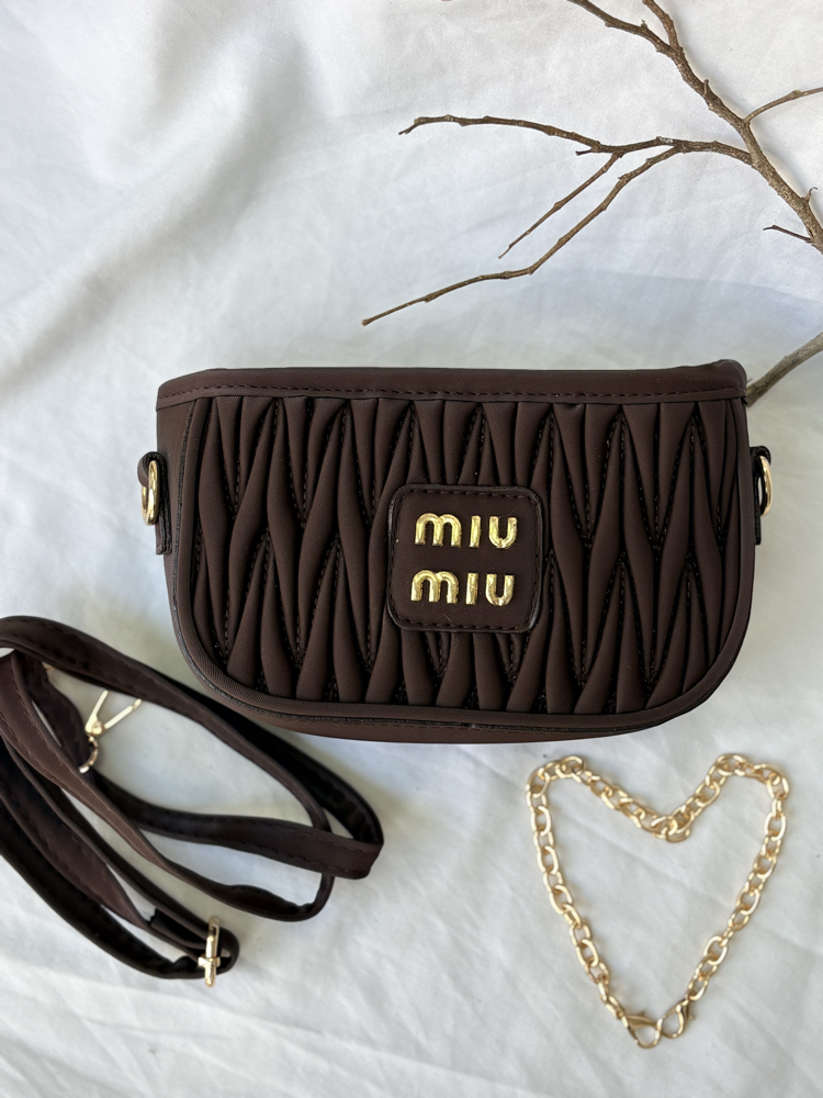 Miu Miu çanta