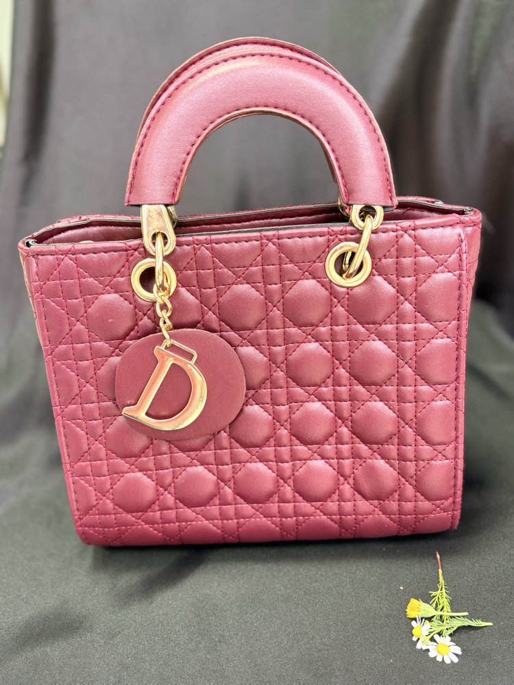 Dior çanta