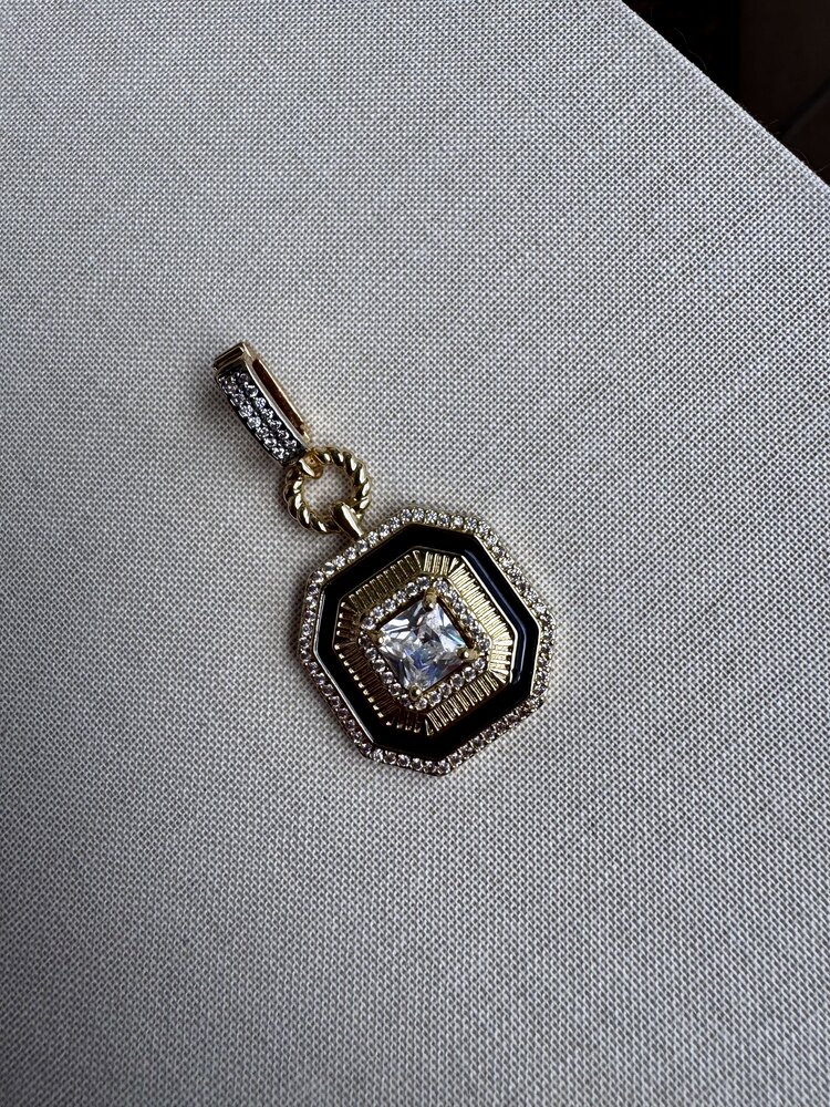 Mineli kare kolye ucu charm