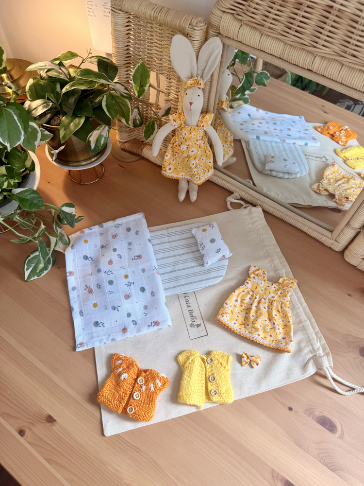 Bayan Bunnybon Evcilik Oyun Seti( Sarı Papatyalı)