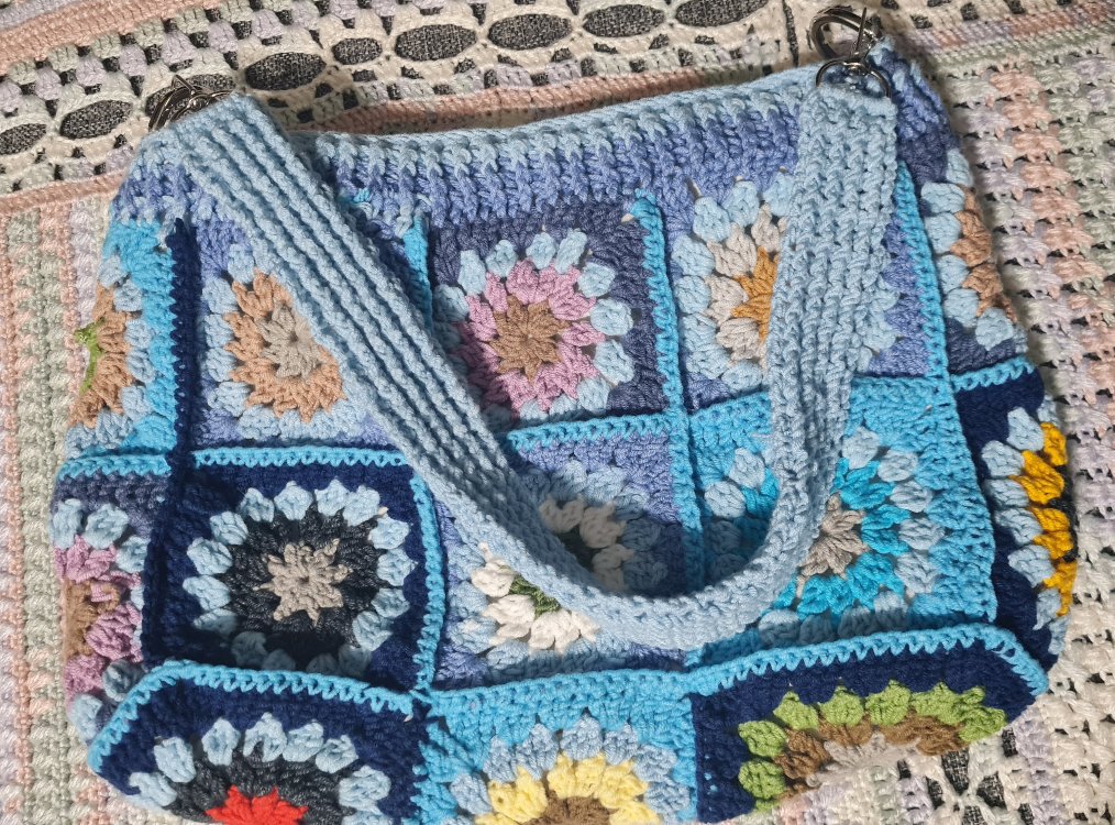 Motif Mavi Kol Çantası