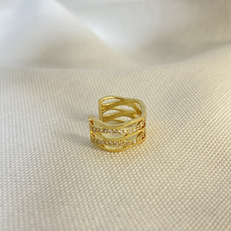Nomie Earcuff