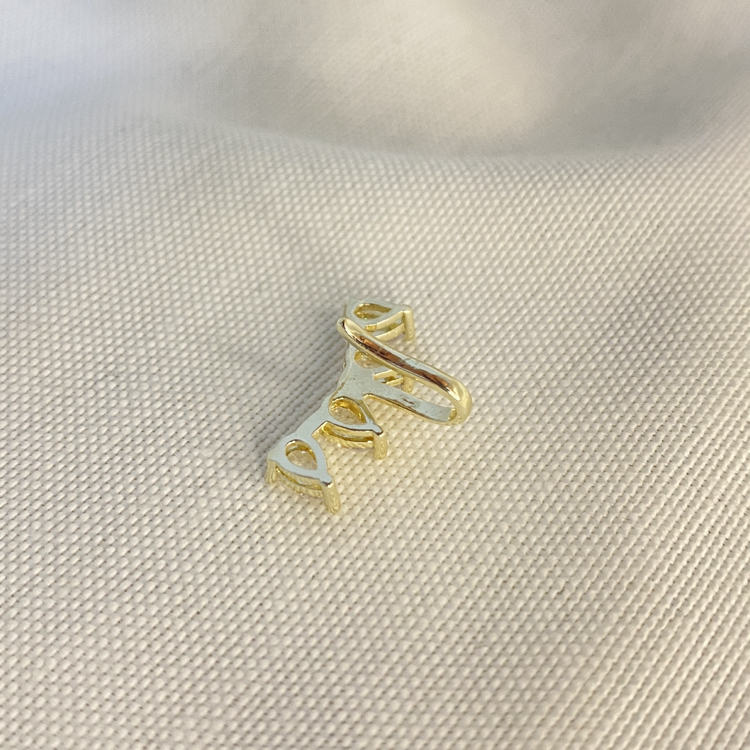 Coplement Earcuff