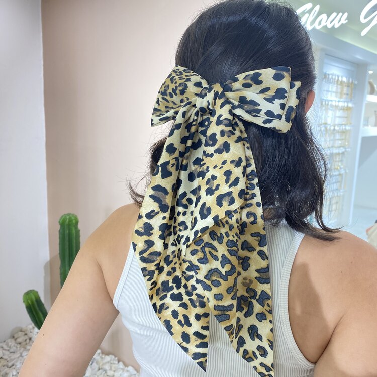 Saten Leopar Toka