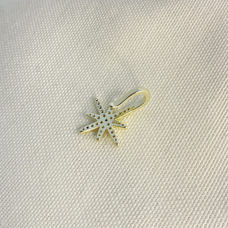 The Star Earcuff