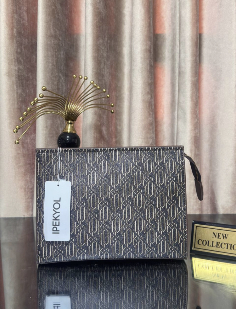 İPEKYOL CLUTCH