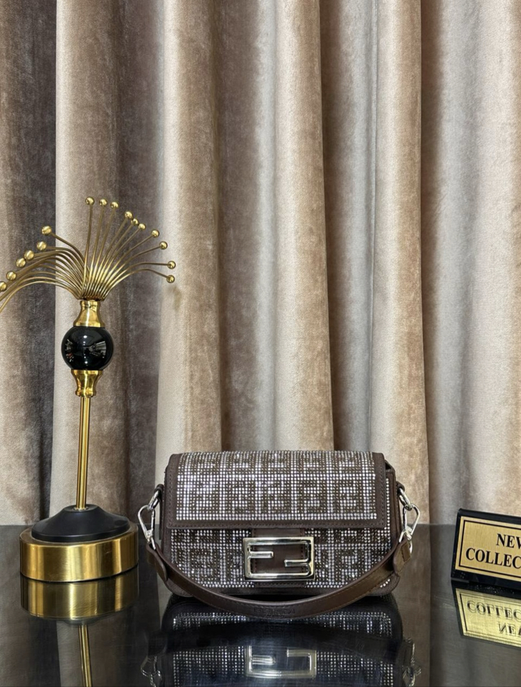 FENDİ TAŞLI