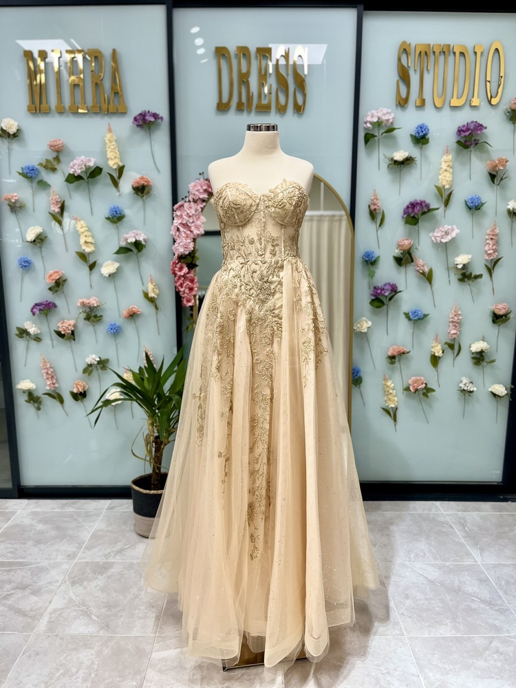 ELENA SÖZ-NİŞAN ELBİSESİ