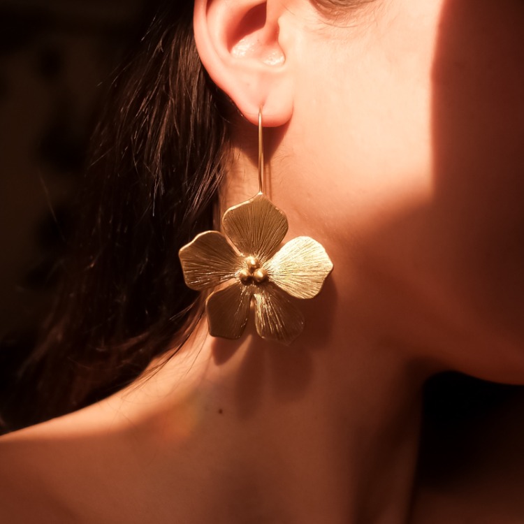 Bloom Küpe | Sallantılı