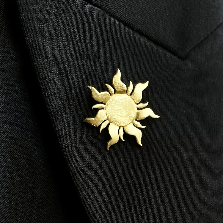 Güneş Broş