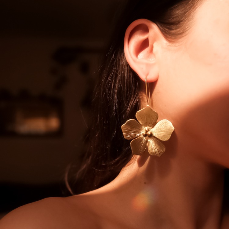 Bloom Küpe | Sallantılı