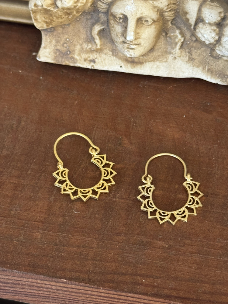 Zamak Küpe