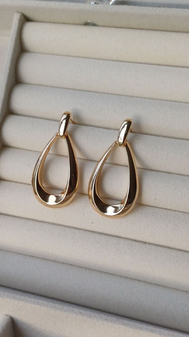 Damla gold küpe 