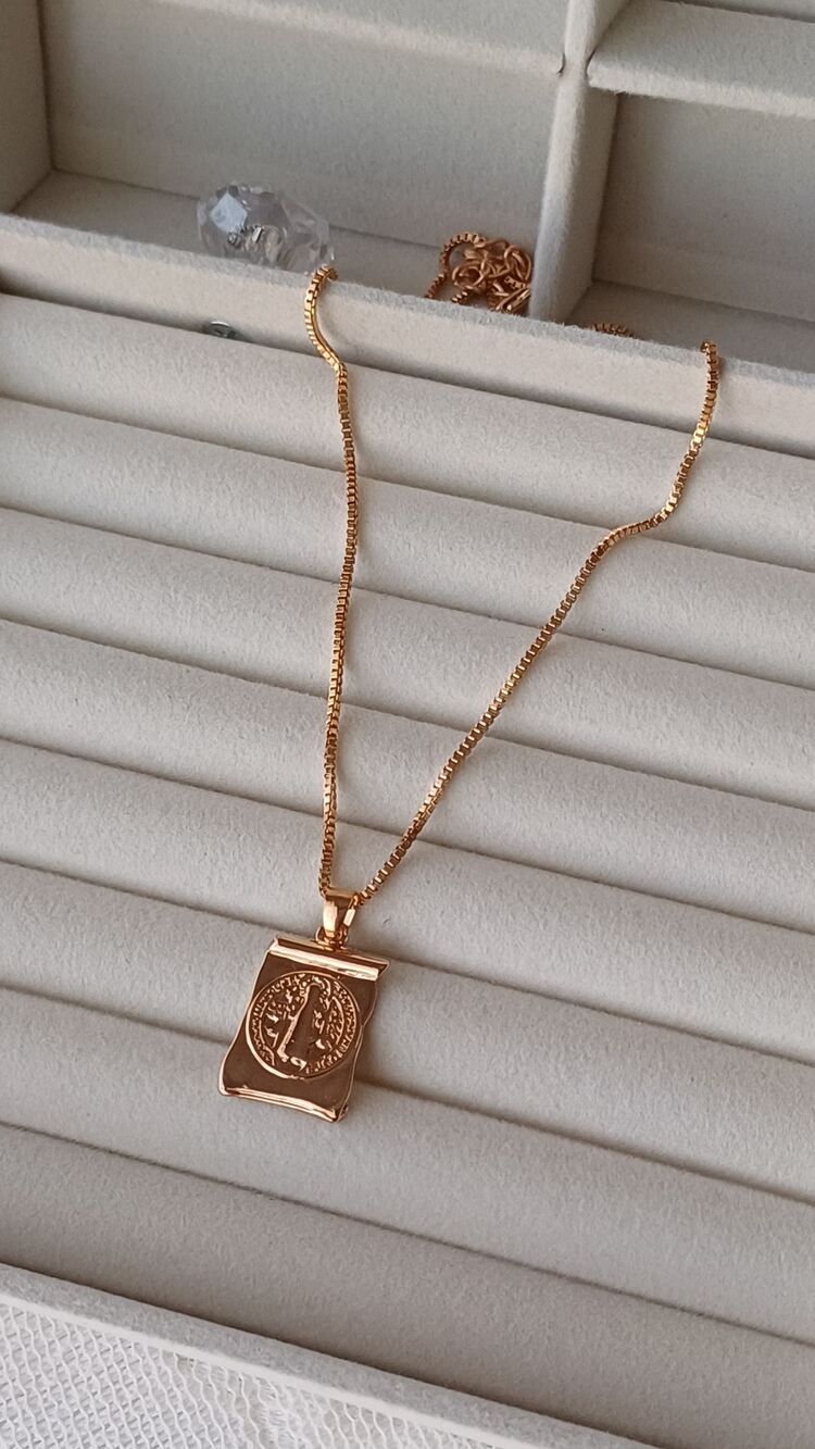 Madalyon gold çelik kolye 