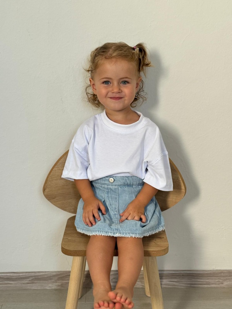 Çocuk Oversize Beyaz Basic Tişört – %100 Pamuk Unisex