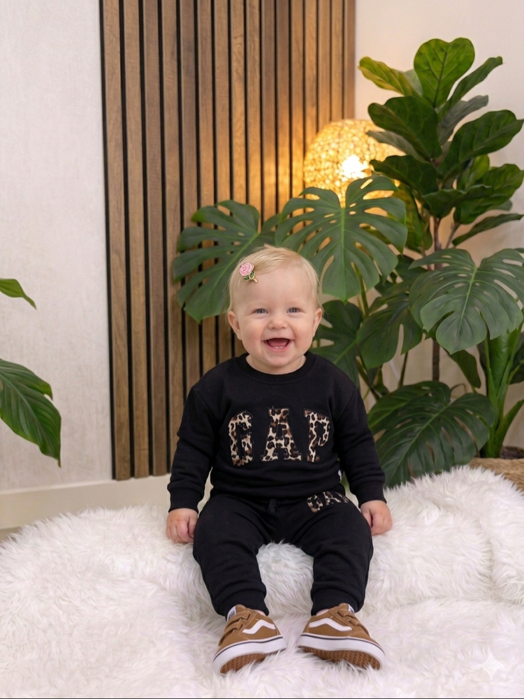 GAP Leopar Detay Eşofman Takımı