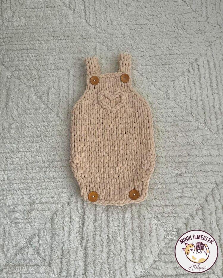 Bebek Salopet Tulum – Bal Köpüğü, 1 Yaş – Alize Puffy, El Örgüsü