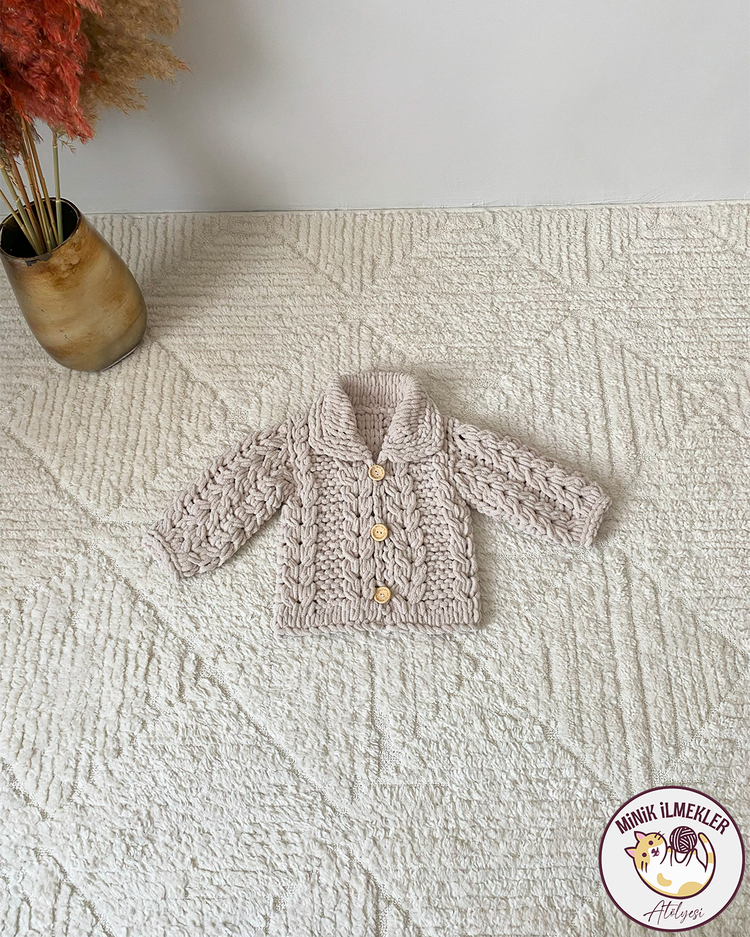 Bebek Hırka – Fil Dişi, 1 Yaş – Alize Puffy, El Örgüsü