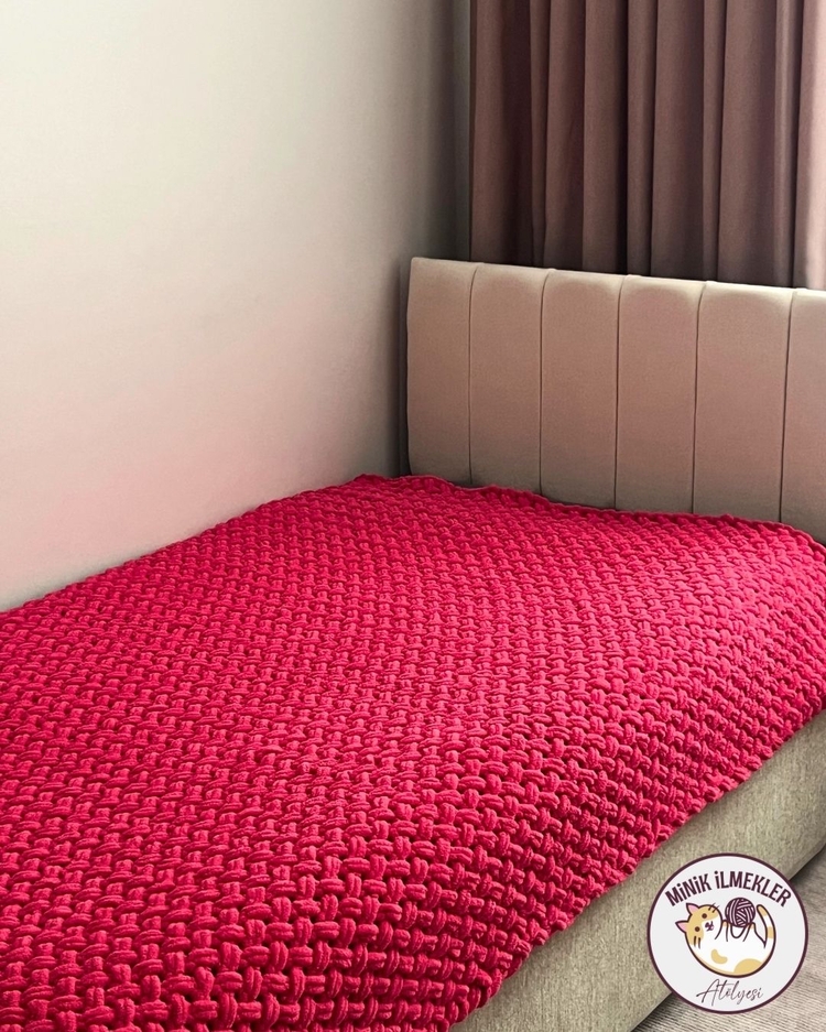 Tek Kişilik Battaniye – Fuşya Pembe, 150x200 cm – Alize Puffy, El Örgüsü