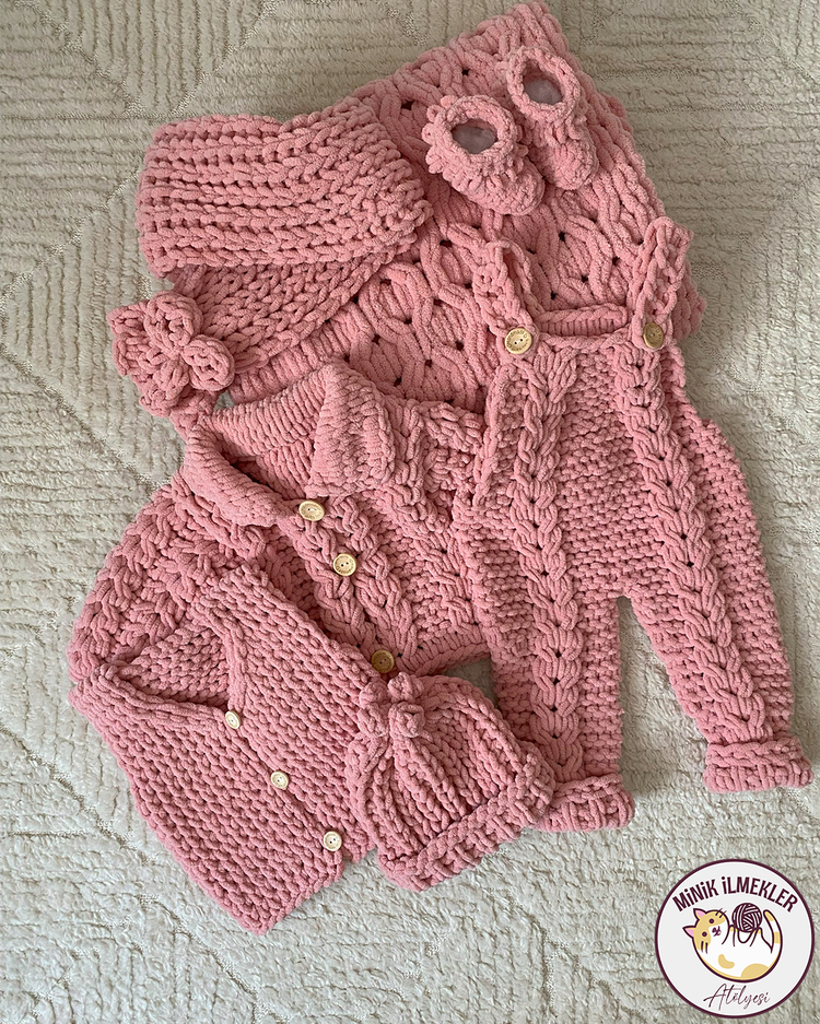 Bebek Set (Yelek, Hırka, Tulum, Battaniye, Patik, Atkı, Bere) – Pudra Pembe, – El Örgüsü