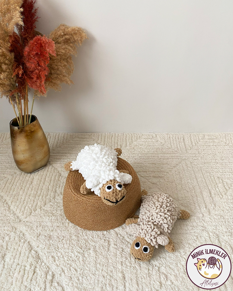 Bebek Oyuncak – Kuzu, 30 cm – Alize Puffy, El Örgüsü