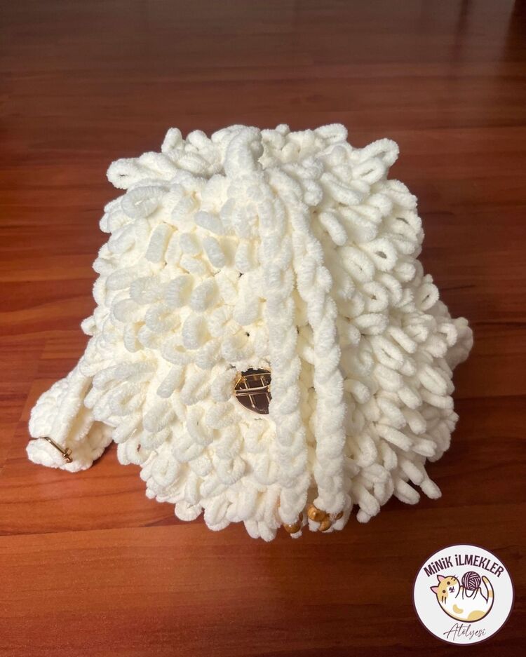 Çocuk Çanta – Beyaz , 30x27 cm – Alize Puffy, El Örgüsü