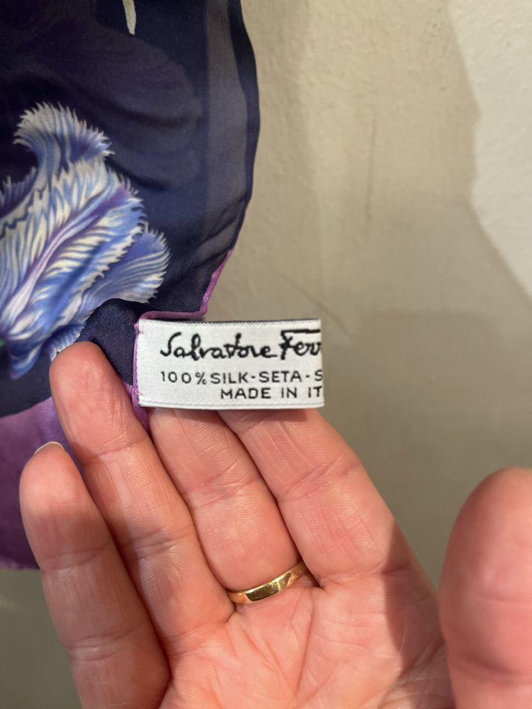 Salvatore Ferragamo ipek fular