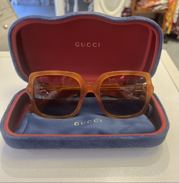 Gucci güneş gözlüğü