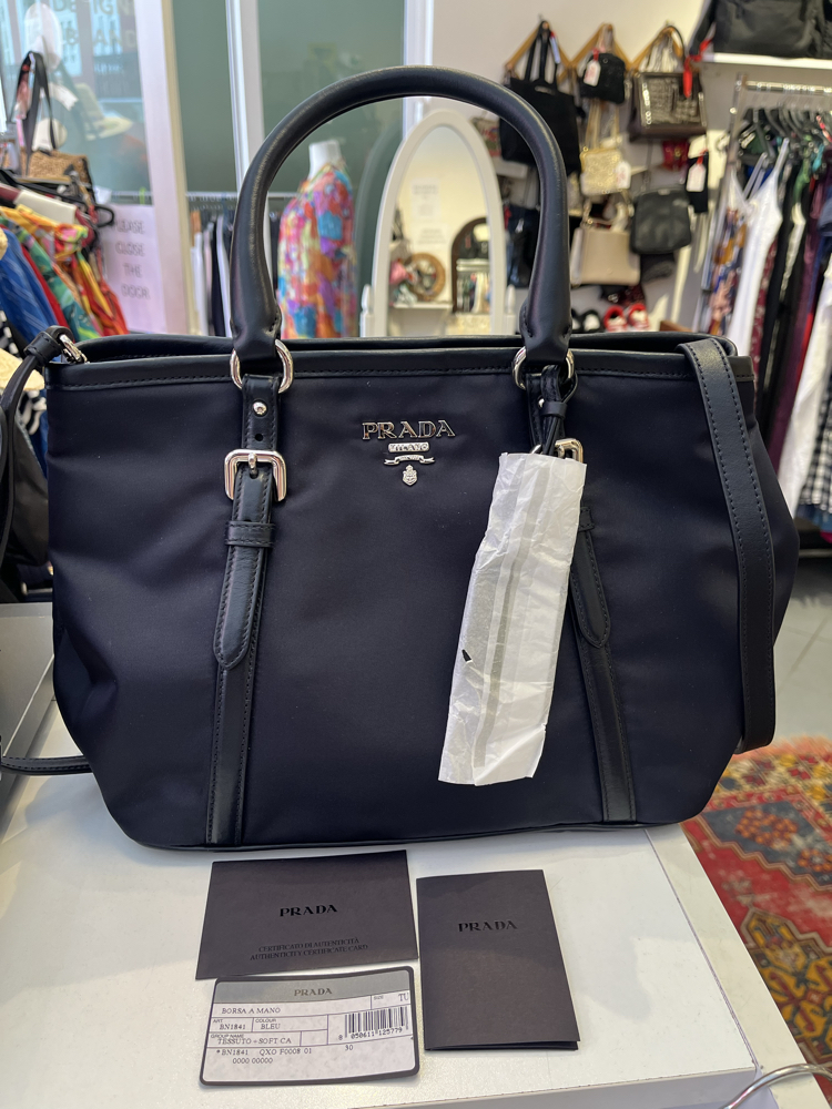 Prada Tessuto Nylon ve Deri çanta