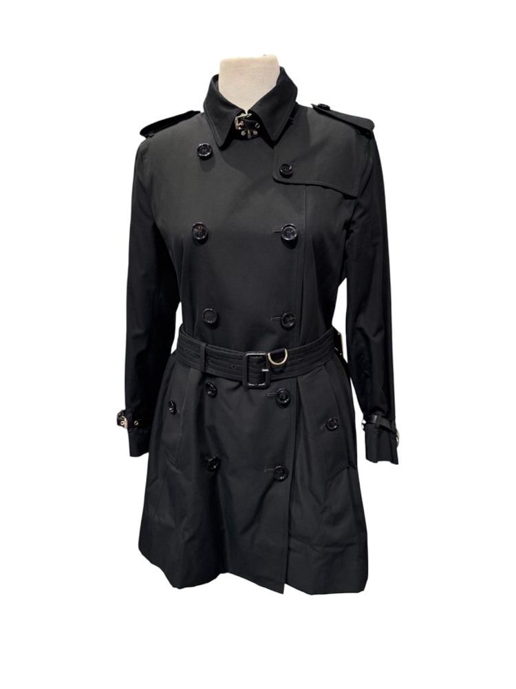 Burberry yağmurluk / trençkot